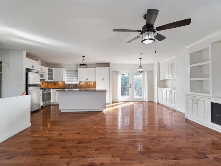 13822 92a Avenue, Surrey, BC, V3V 6Y6 - 10
