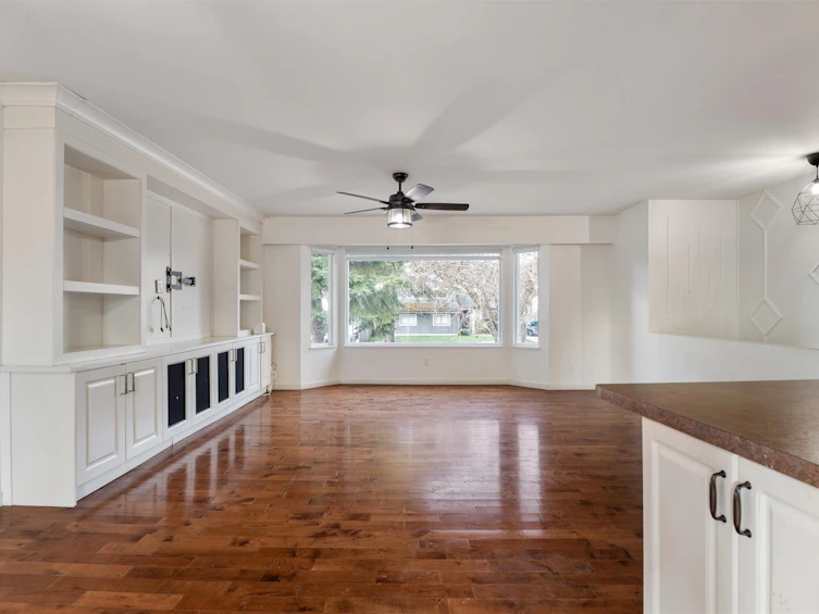 13822 92a Avenue, Surrey, BC, V3V 6Y6 - 8