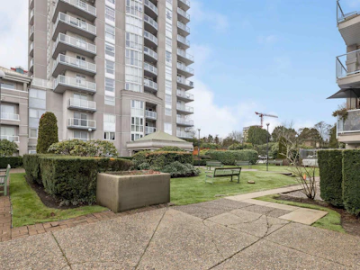 313-10533 University Drive - 4
