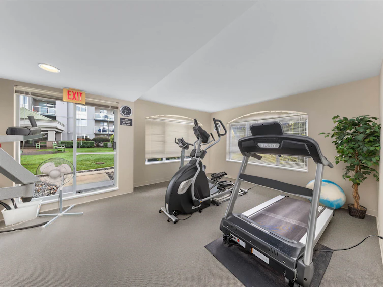 313-10533 University Drive, Surrey, BC, V3T 5T7 - 34
