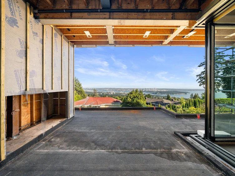1424 Sandhurst Place, West Vancouver, BC, V7S 2P3 - 4