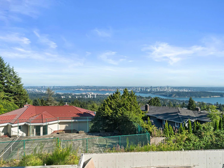 1424 Sandhurst Place, West Vancouver, BC, V7S 2P3 - 25