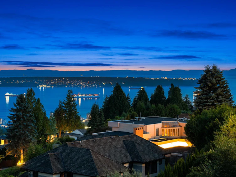 1424 Sandhurst Place, West Vancouver, BC, V7S 2P3 - 3