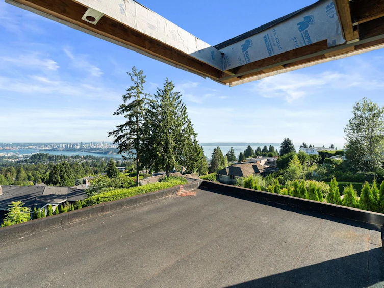 1424 Sandhurst Place, West Vancouver, BC, V7S 2P3 - 14
