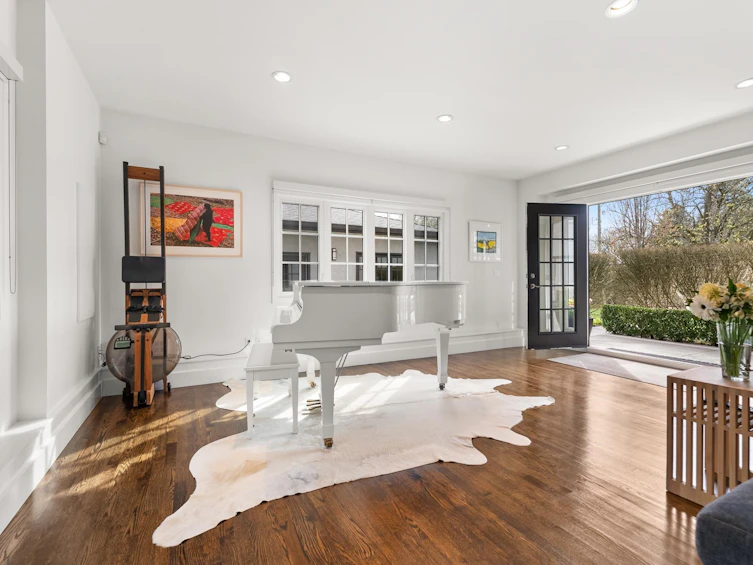 2496 W 36th Avenue, Vancouver, BC, V6M 1L6 - 11