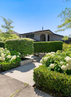 2496 W 36th Avenue