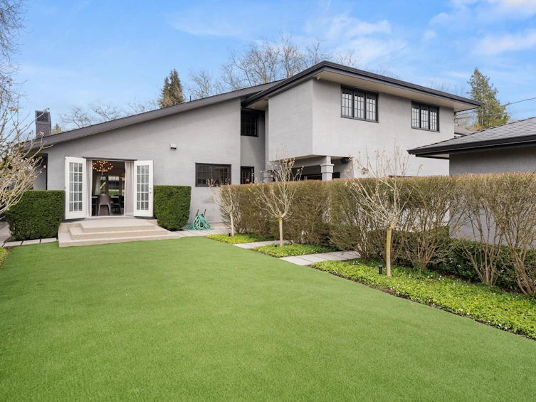 2496 W 36th Avenue, Vancouver, BC, V6M 1L6 - 6