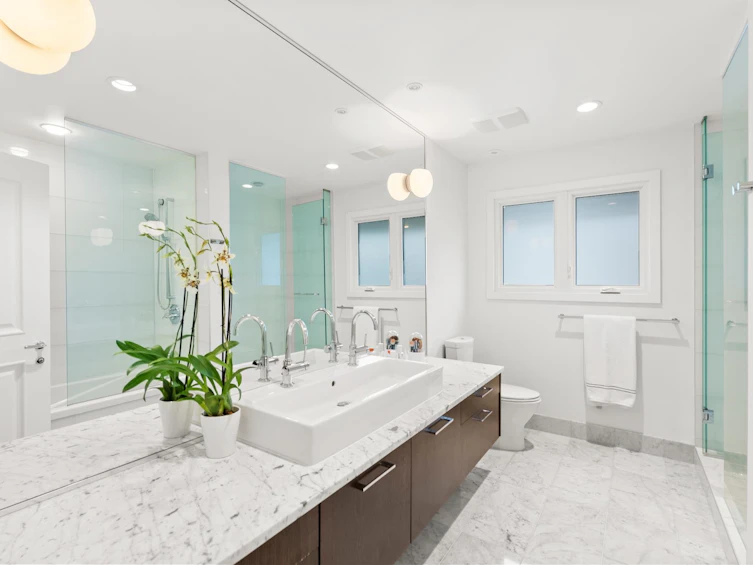 2496 W 36th Avenue, Vancouver, BC, V6M 1L6 - 26