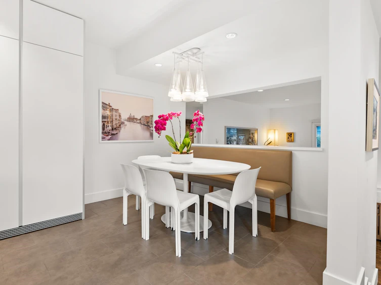 2496 W 36th Avenue, Vancouver, BC, V6M 1L6 - 17