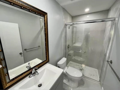 9518 Robson Street - 3