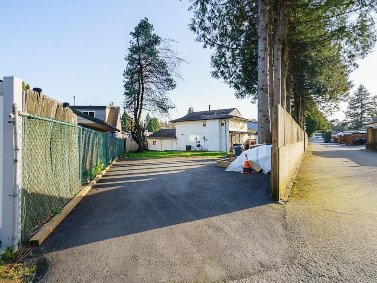 615 Allison Place, New Westminster, BC, V3L 5C1 - 39