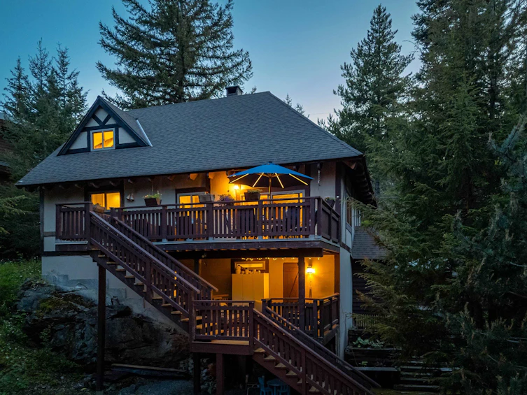 9167 Emerald Drive, Whistler, BC, V8E 0G5 - 35