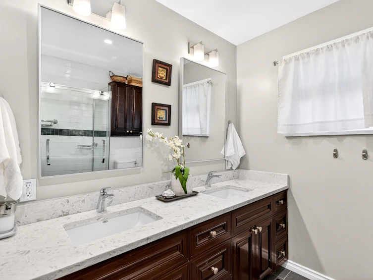 9044 144 Street, Surrey, BC, V3V 5Z8 - 23