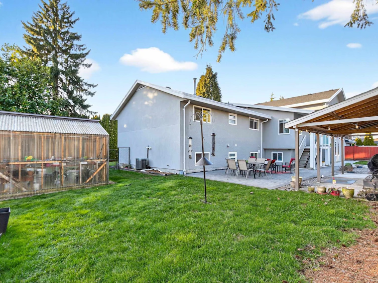 9044 144 Street, Surrey, BC, V3V 5Z8 - 36
