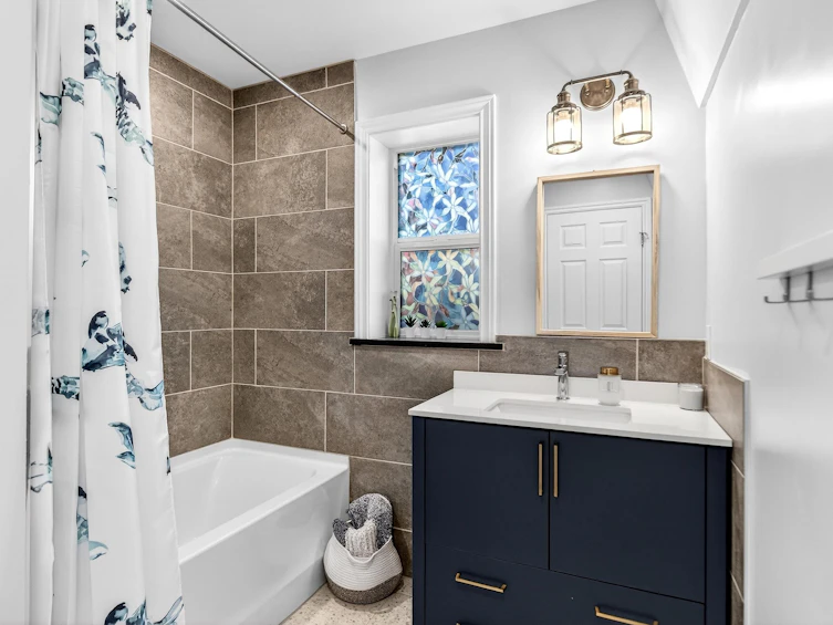 9044 144 Street, Surrey, BC, V3V 5Z8 - 32