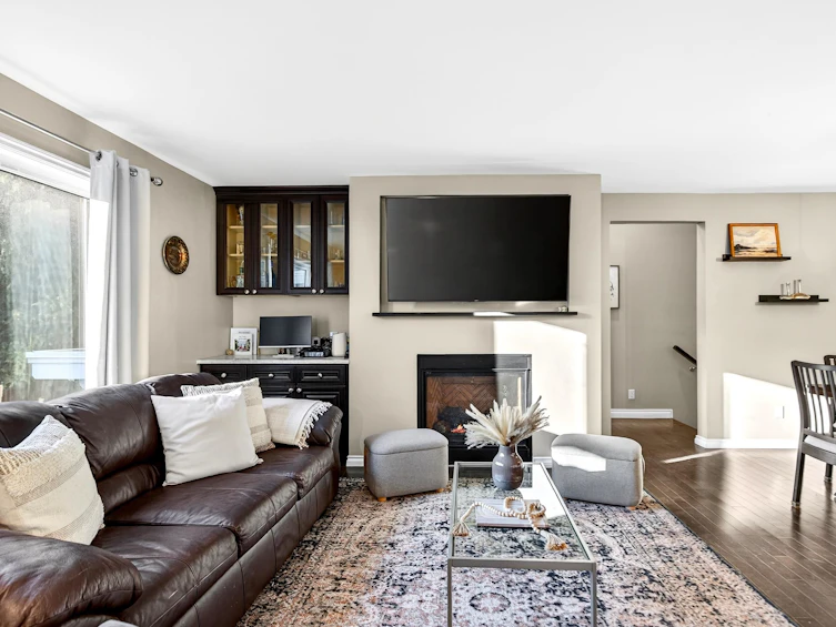 9044 144 Street, Surrey, BC, V3V 5Z8 - 7
