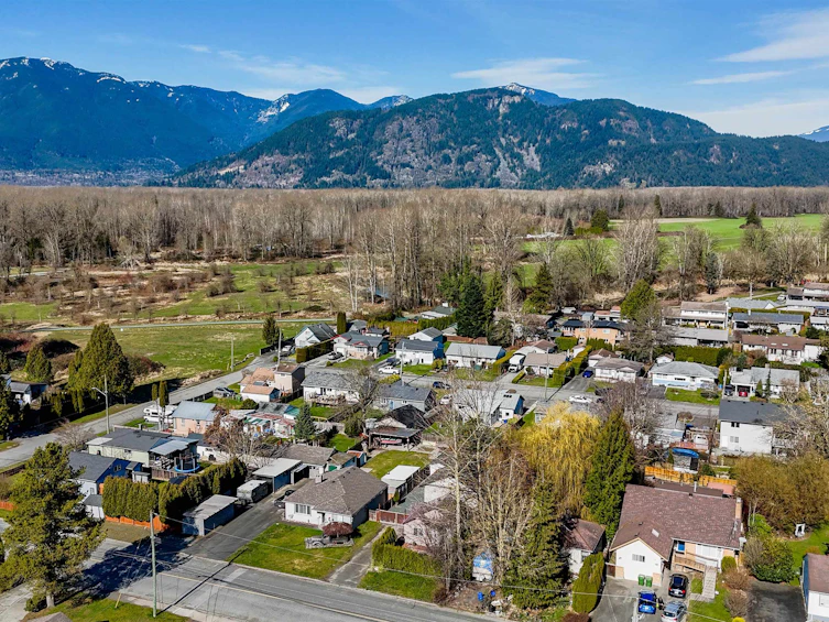 45595 Lewis Avenue, Chilliwack, BC, V2P 3C7 - 32