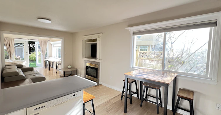 1522 Nichol Road, Surrey, BC, V4B 3J8 - 5