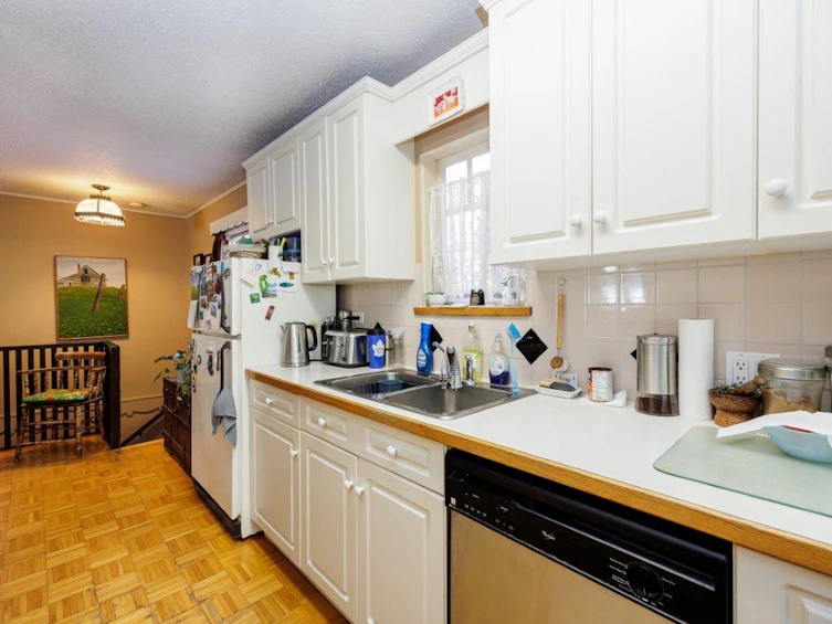 123 E Kings Road, North Vancouver, BC, V7N 1H4 - 7