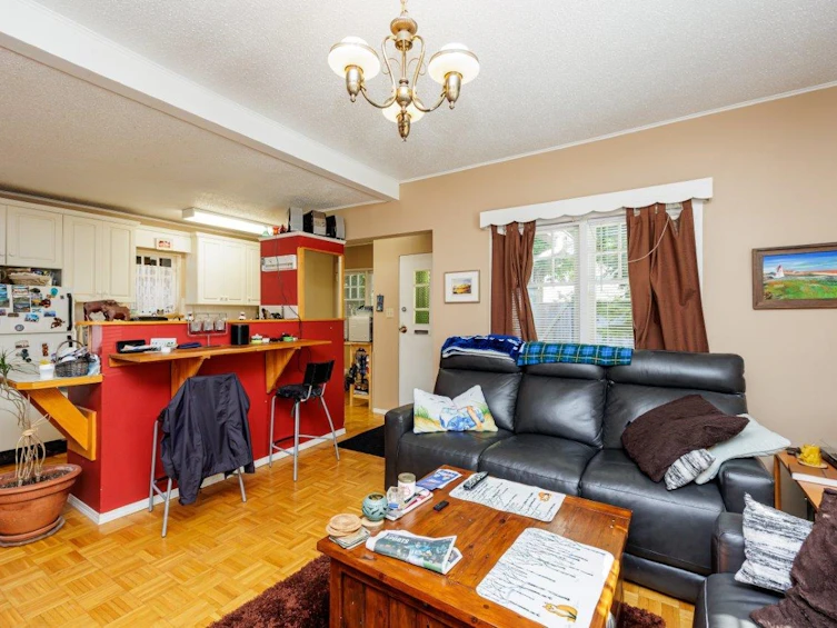 123 E Kings Road, North Vancouver, BC, V7N 1H4 - 10