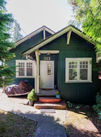 123 E Kings Road