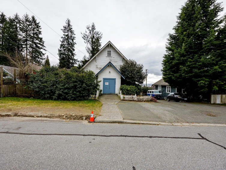 131 E Kings Road, North Vancouver, BC, V7N 1H4 - 13