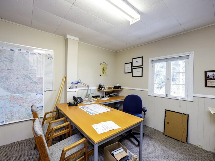 131 E Kings Road, North Vancouver, BC, V7N 1H4 - 32
