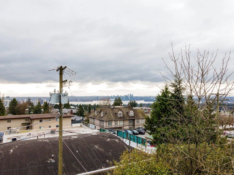 131 E Kings Road, North Vancouver, BC, V7N 1H4 - 9