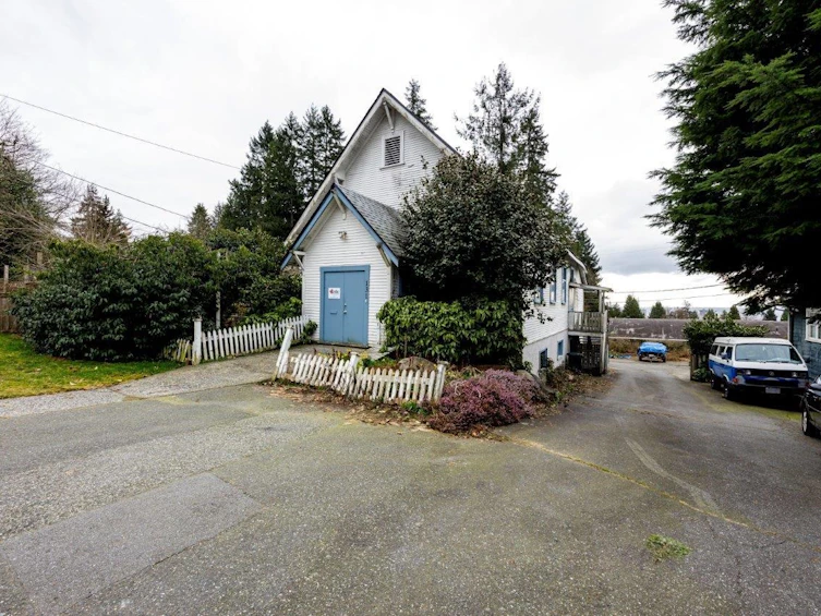 131 E Kings Road, North Vancouver, BC, V7N 1H4 - 10
