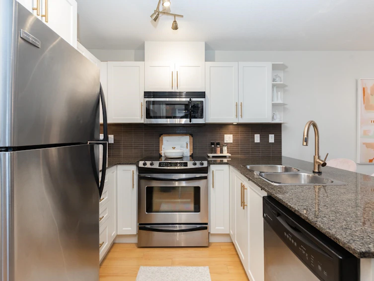 E302-8929 202 Street, Langley, BC, V1M 0B4 - 7