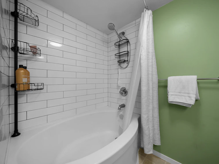 414-9098 Halston Court, Burnaby, BC, V3N 0A6 - 17