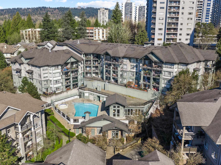 414-9098 Halston Court, Burnaby, BC, V3N 0A6 - 32