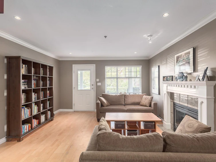 1732 Kitchener Street, Vancouver, BC, V5L 2W3 - 4