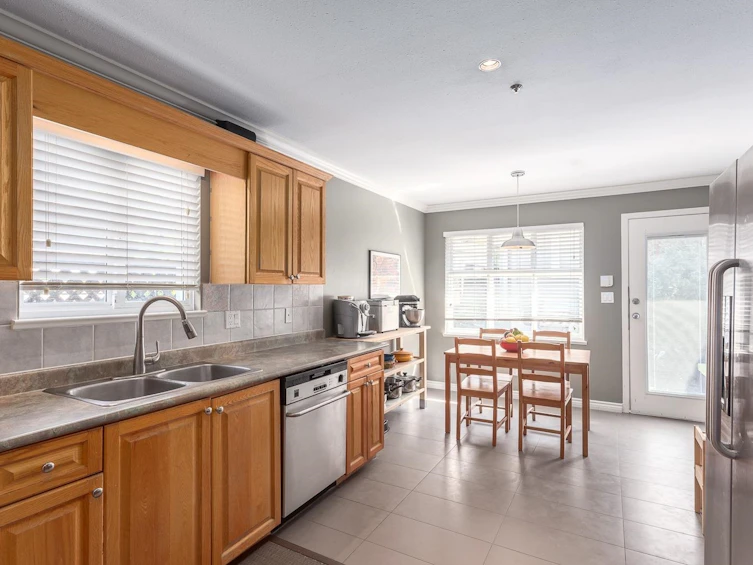 1732 Kitchener Street, Vancouver, BC, V5L 2W3 - 9