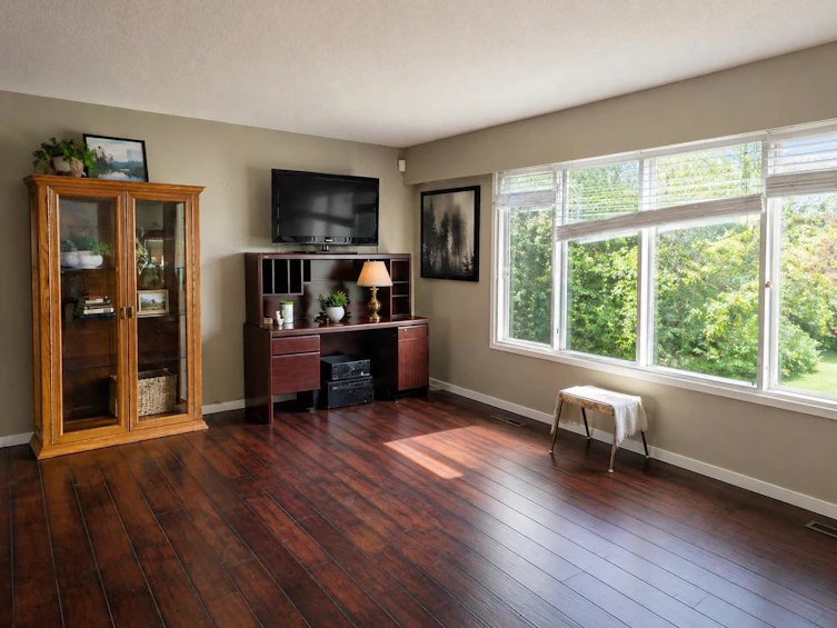 9629 Broadway Street, Chilliwack, BC, V2P 5T7 - 2