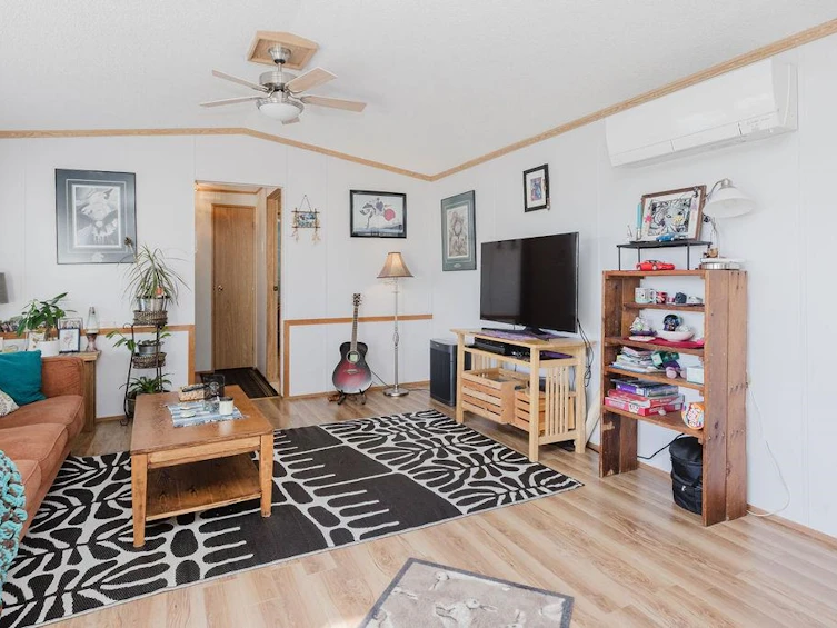 753 Steinbrunner Road, Gibsons, BC, V0N 1V9 - 10