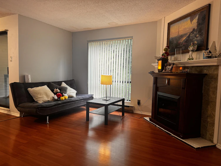 10527 Holly Park Lane, Surrey, BC, V3R 6X8 - 3