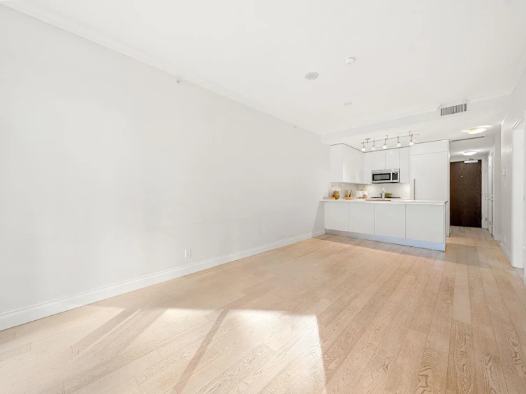 208-199 Victory Ship Way, North Vancouver, BC, V9L 0E2 - 23