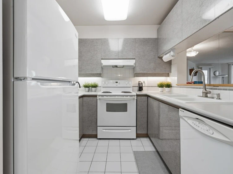 813-456 Moberly Road, Vancouver, BC, V5Z 4L7 - 10