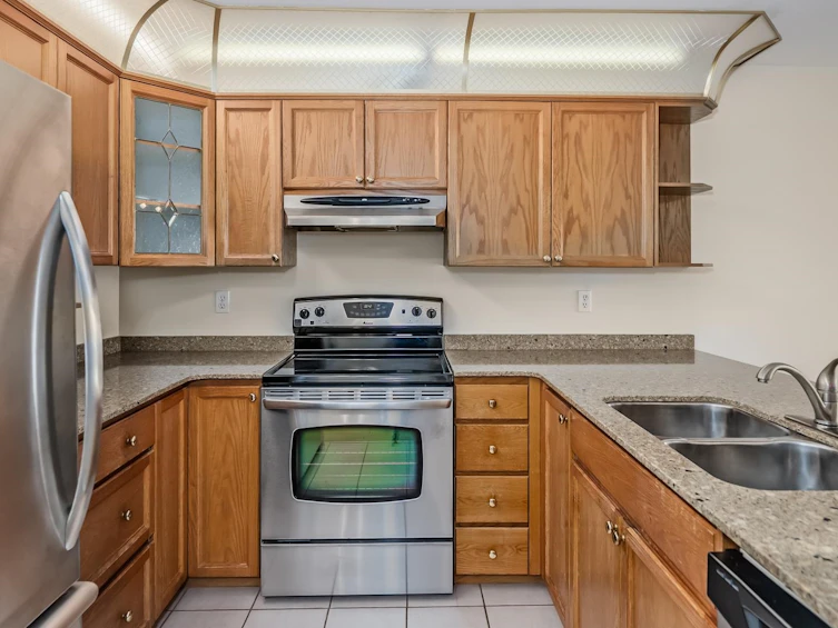 306-48 Richmond Street, New Westminster, BC, V3L 5P4 - 14