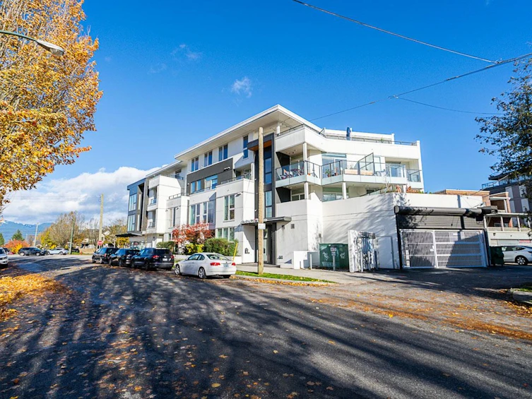 3412 St. Catherines Street, Vancouver, BC, V5V 3C4 - 35