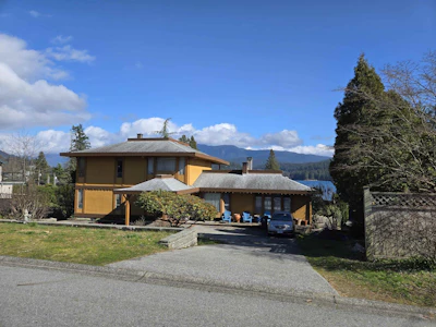 534 Beachview Drive - 2
