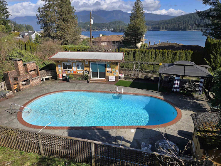 534 Beachview Drive, North Vancouver, BC, V7G 1P9 - 5