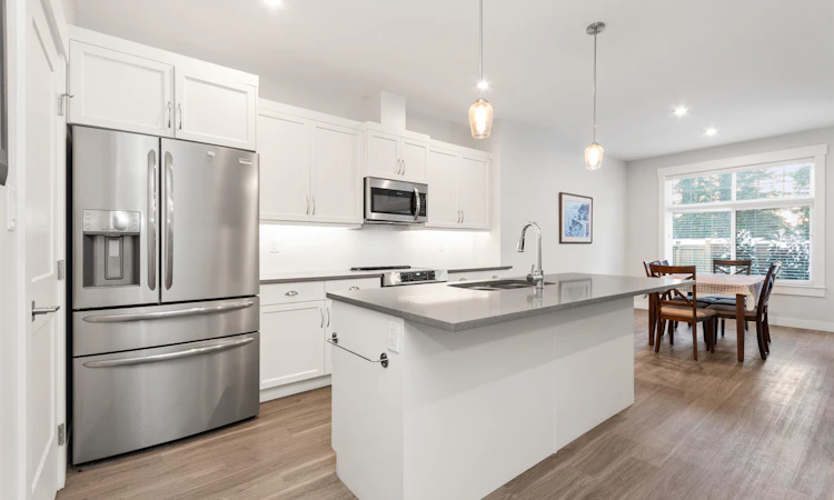 65553 Skylark Lane