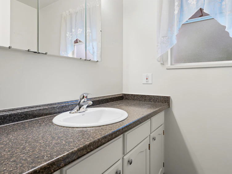 1349 Mill Street, North Vancouver, BC, V7K 1V5 - 17