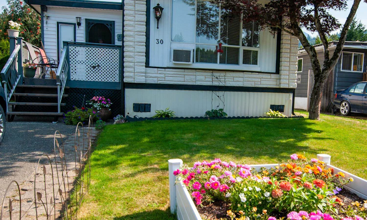 30-46484 Chilliwack Lake Road