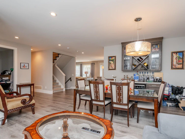6071 145b Street, Surrey, BC, V3S 4R6 - 6