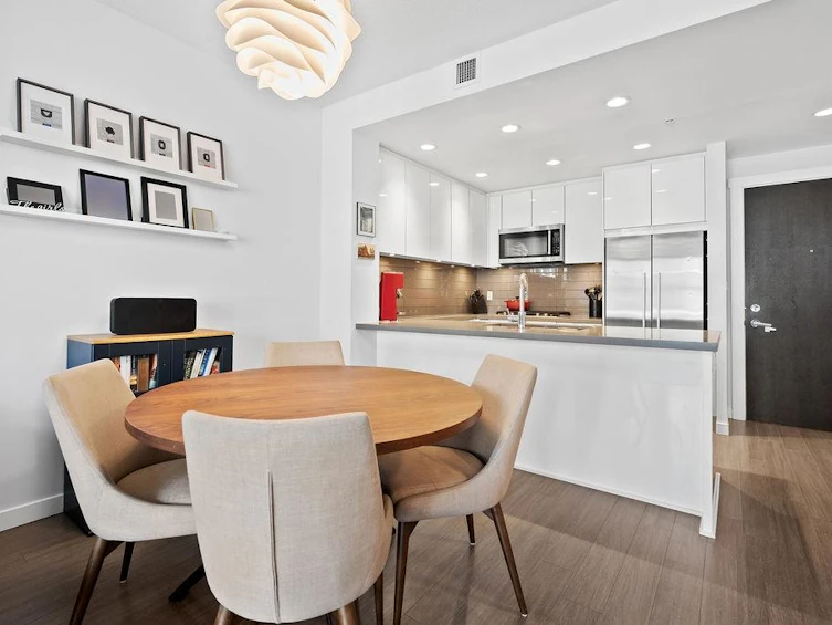 328-255 W 1st Street, North Vancouver, BC, V7M 3G8 - 4