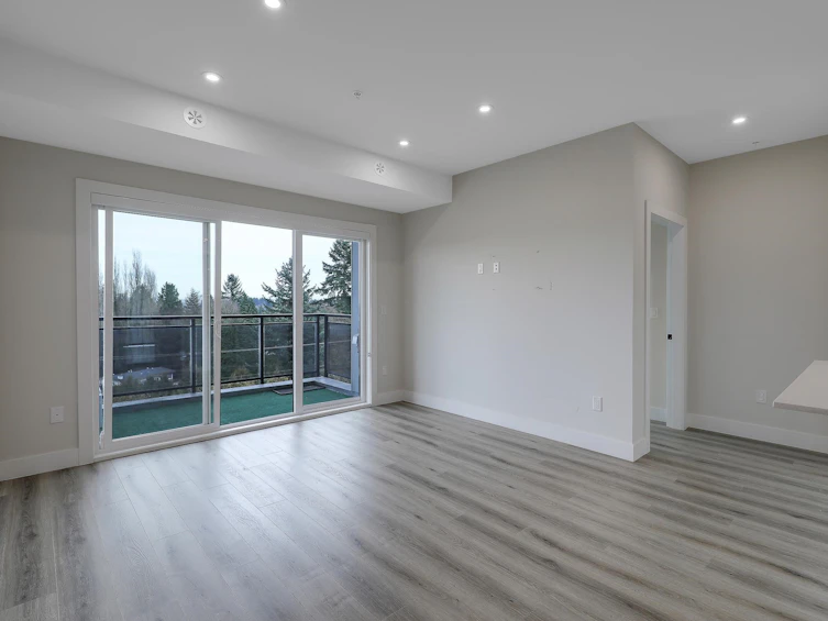 505-6285 King George Boulevard, Surrey, BC, V3X 0L3 - 4