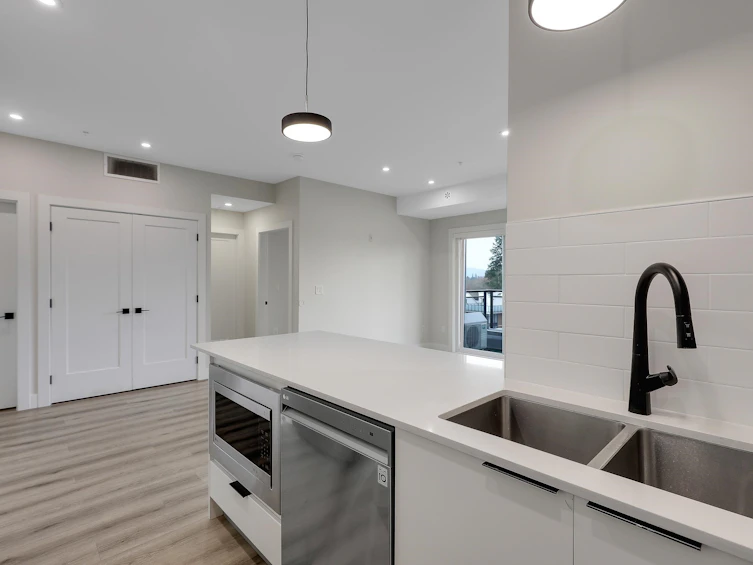 505-6285 King George Boulevard, Surrey, BC, V3X 0L3 - 15
